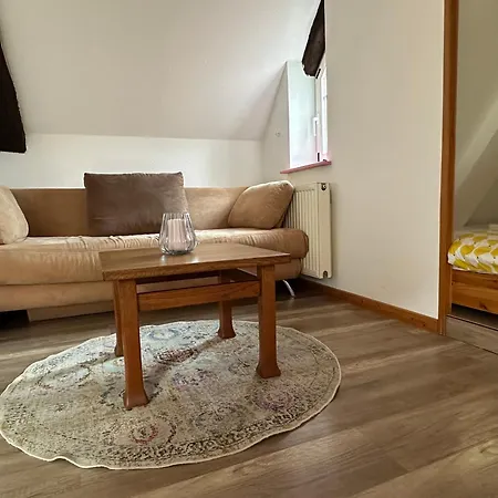 Dom Cafe Ganze * מלדורף